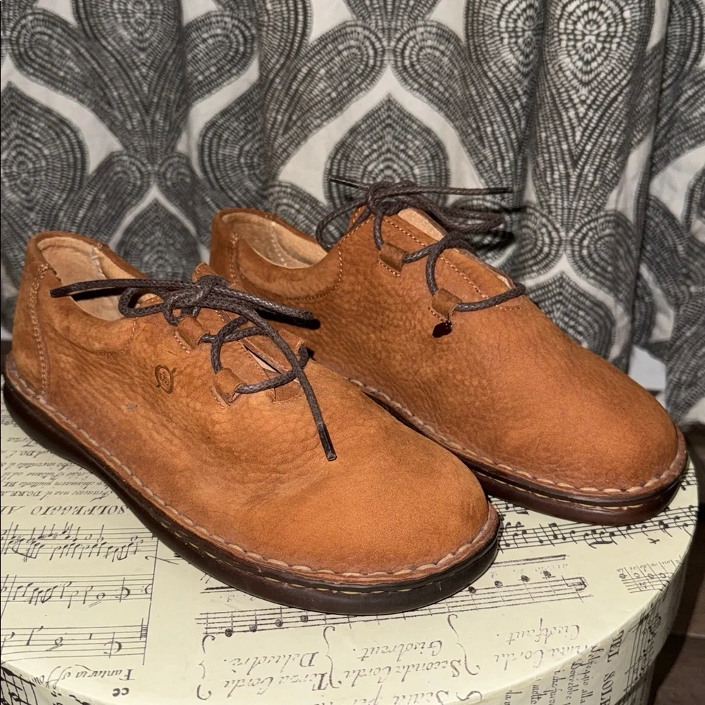 Born Brown Suede/ Brushed Leather Lace Up Oxford Loafers SZ EU 37/ US 6.5 - Picture 4 of 9